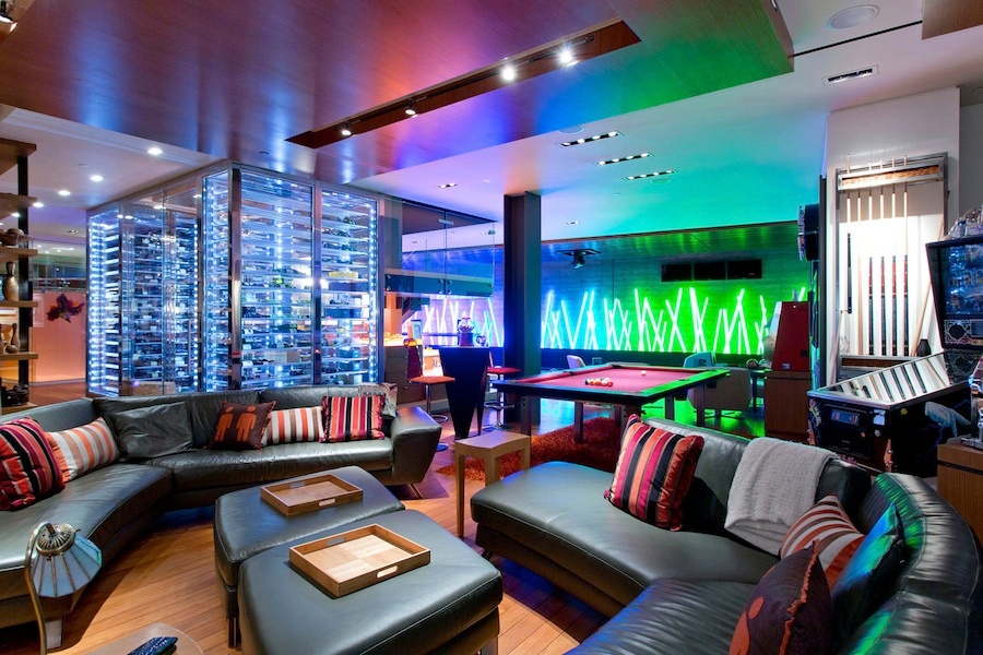 Las Vegas game room