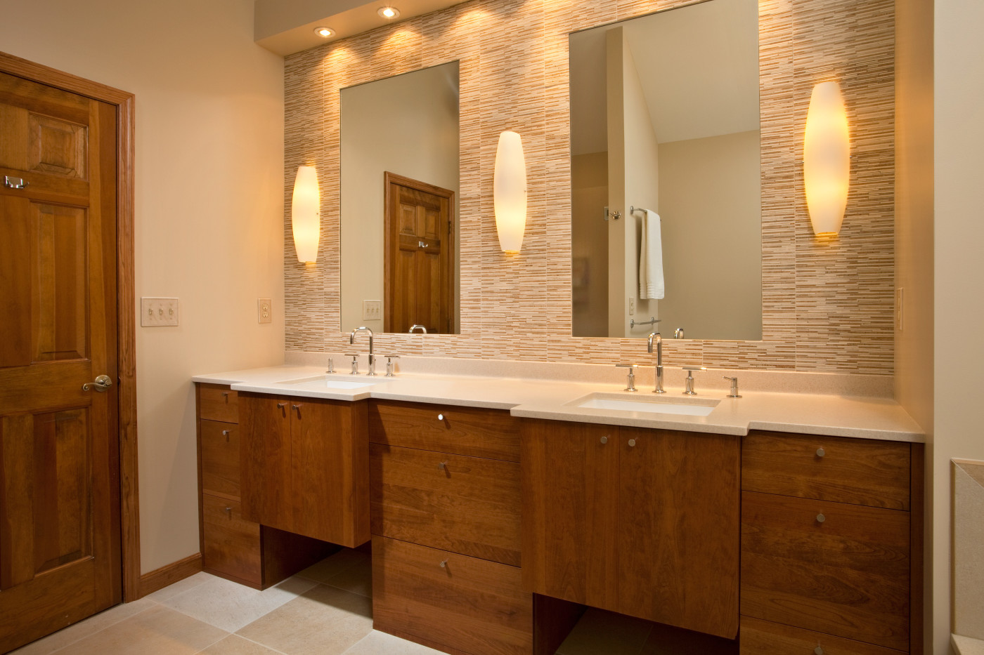 Modern Bathroom Renovation Saratoga Ny Teakwood Builders Teakwood Builders Lied Long Clean Lines While Designing The Remodel For Both Kitchen And Bath