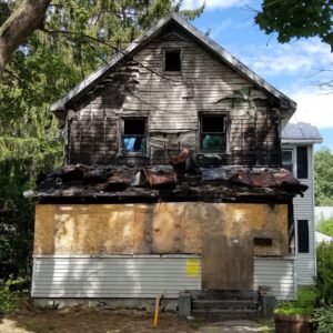 15 Hutchins Home Before